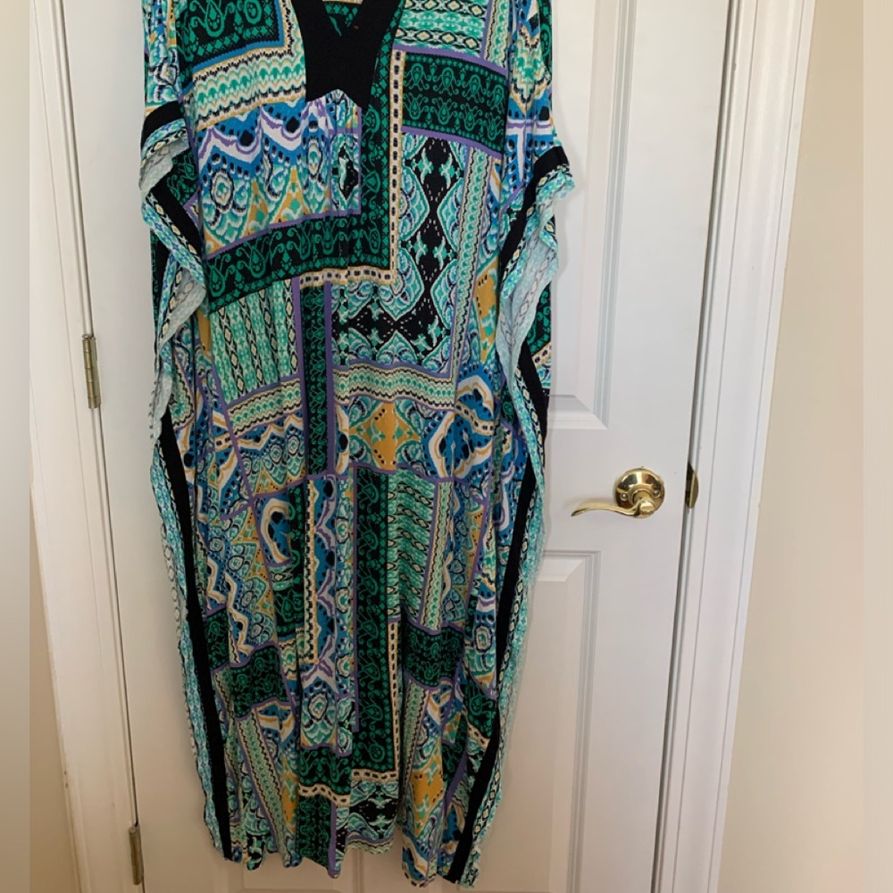 Ellen Tracy long kaftan excellent condition. Size XL